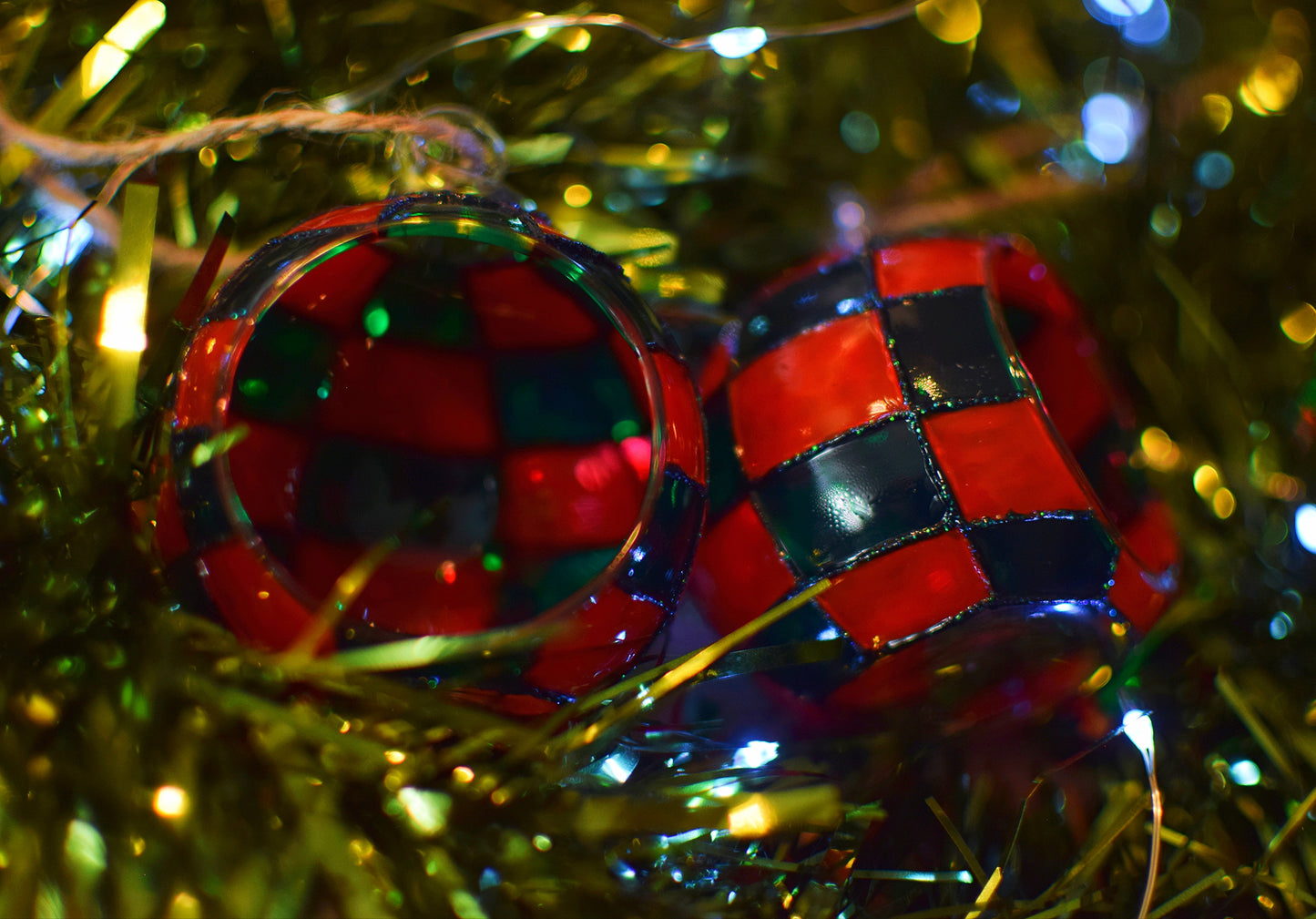 "Check and Glisten" Baubles