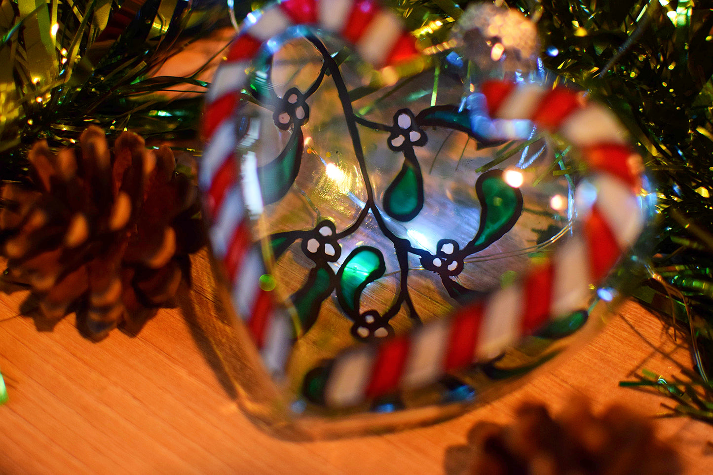 "Candy Cane & Mistletoe" Baubles