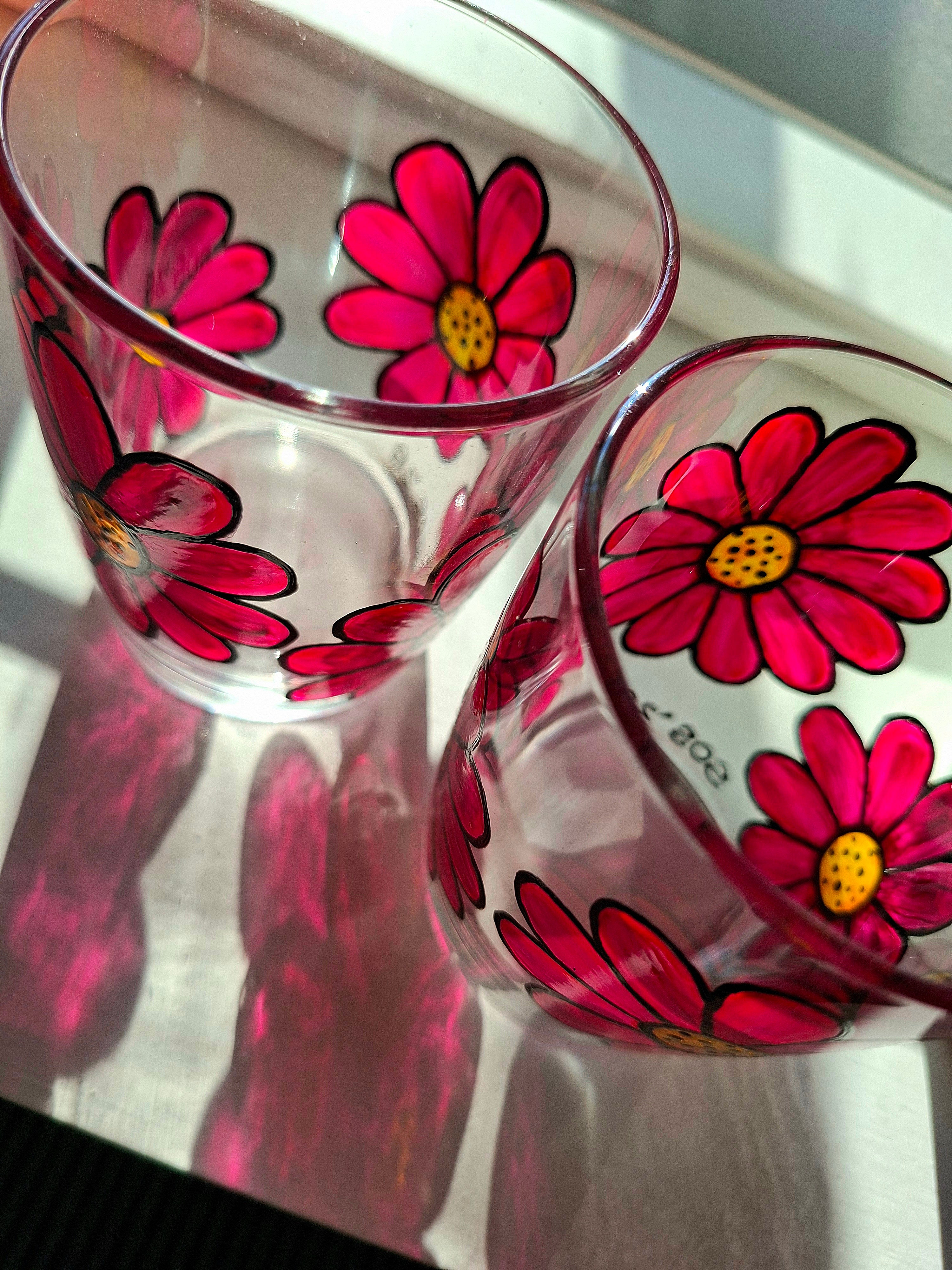 "Bold 'n' Groovy" Flower Tumbler Pair